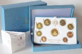 Vatikan Kursmünzensatz 2012 PP OVP Papst Benedikt XVI. mit Goldmünze